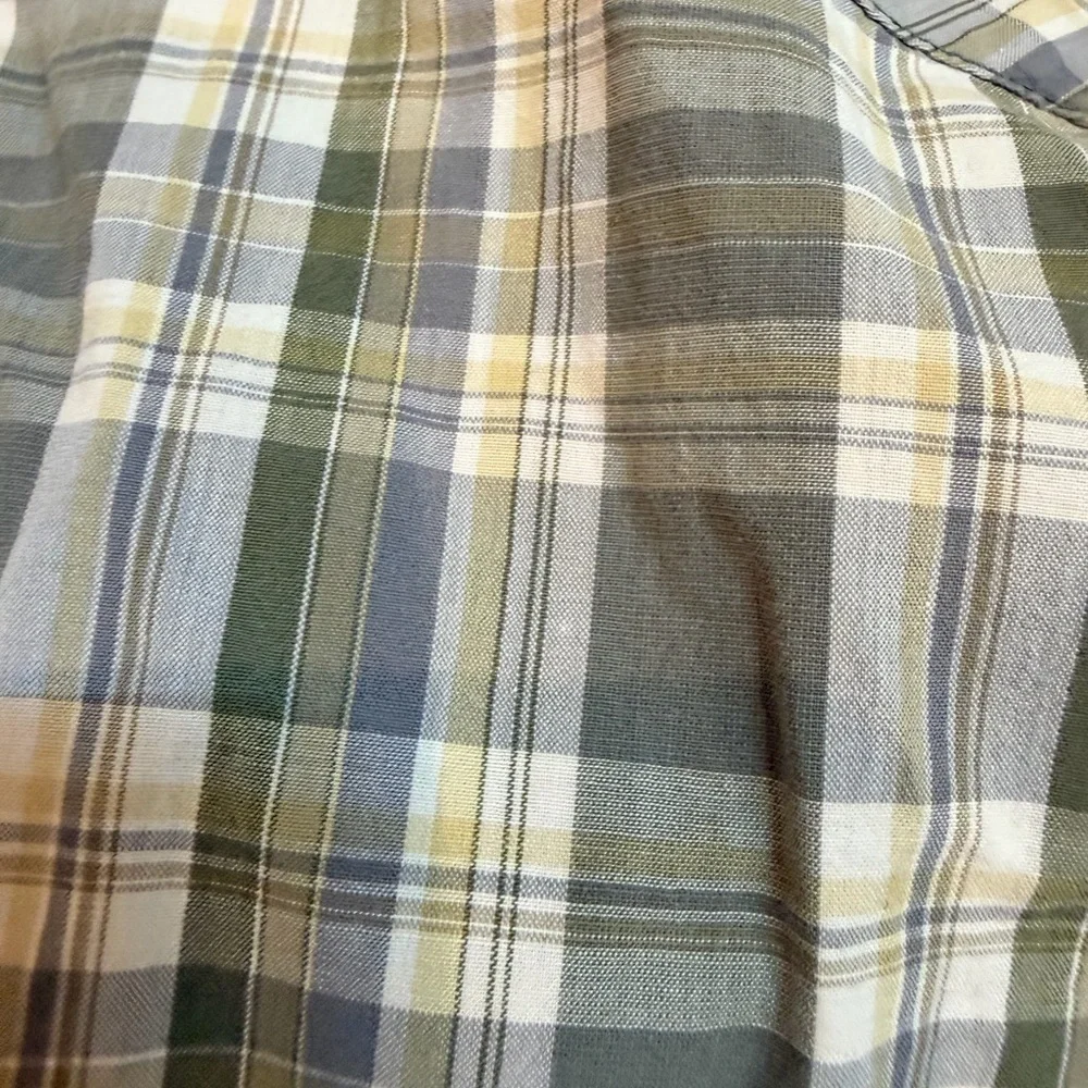 J.Crew Men’s Plaid Button-Up Shirt Size L